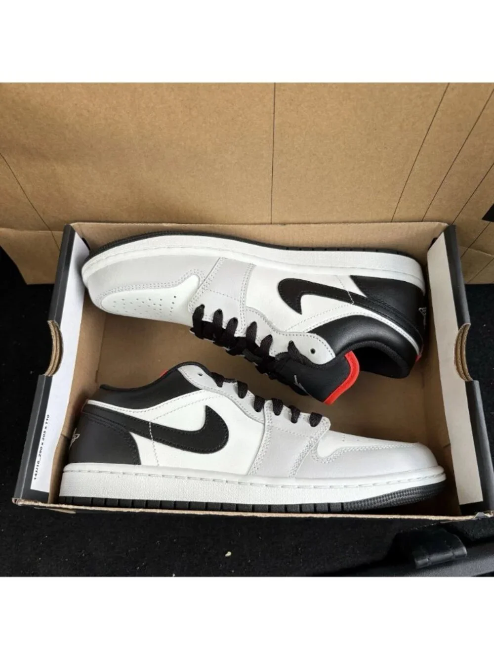 NEW Nike Air Jordan 1 Low 